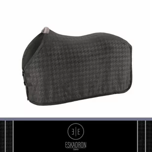 Eskadron Derka polarowa FLEECE STAMP Essence 2022 - darkolive - Derki dla konia - miniaturka - grafika 1