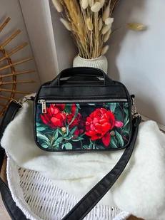 Box Czerwone Kwiaty - Torebki damskie Box Czerwone Kwiaty - Torebki damskie - miniaturka - grafika 1