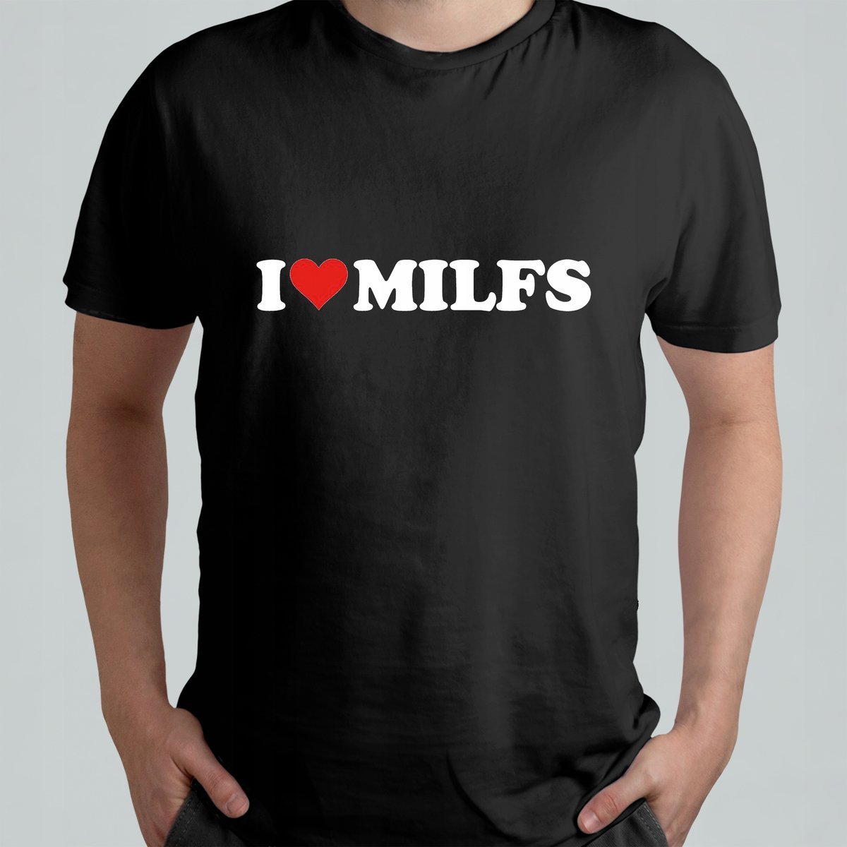 CZARNA KOSZULKA Z NADRUKIEM MĘSKA ŚMIESZNA T-SHIRT I LOVE MILFS r. L