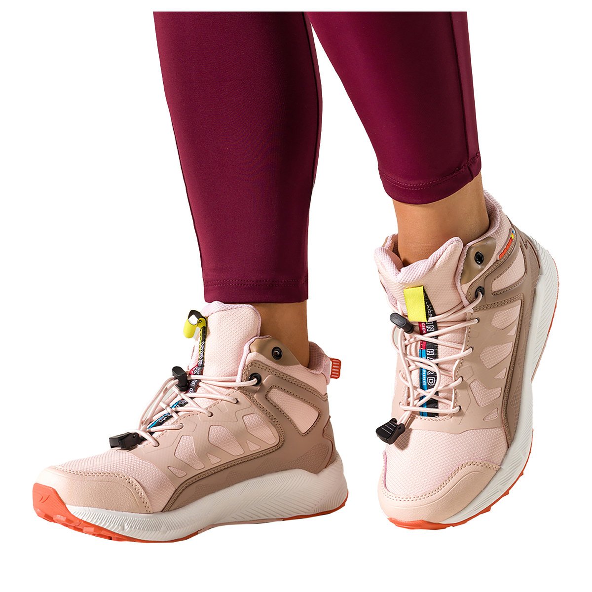Różowe buty sportowe trekkingowe damskie wodoodporne na bieżnikowanej podeszwie z regulowaną elastyczną sznurówką beżowe wstawki Casu 7493-2D-38