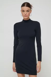 Sukienki - Superdry sukienka kolor czarny mini dopasowana - grafika 1