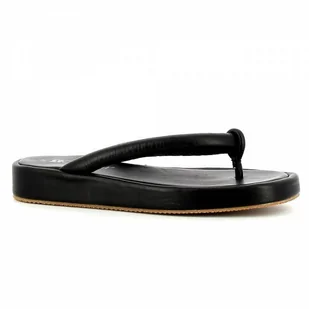 Skórzane japonki na grubej podeszwie CARINII - Carinii - Klapki i japonki damskie - miniaturka - grafika 1