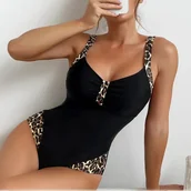 Stroje kąpielowe - Jednoczęściowy strój kąpielowy z elementami panterki - Czarny S - miniaturka - grafika 1