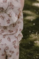 Spodnie i spodenki dla dziewczynek - That's mine spodnie bawełniane dziecięce Beatrice kolor różowy wzorzyste - miniaturka - grafika 1