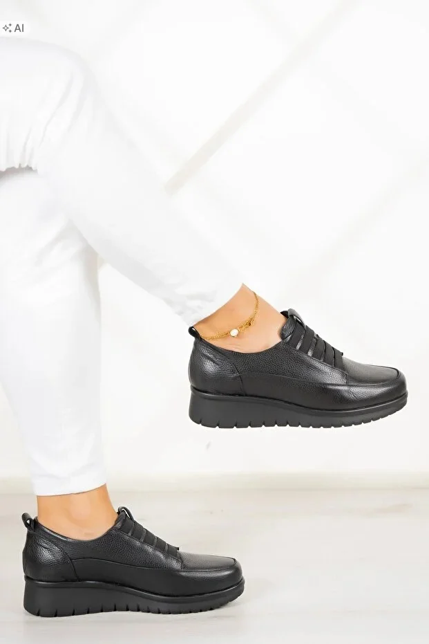 CZARNE LAKIEROWANE BALERINY NA KOTURNIE SPORTOWE ELEGANCKIE 38 5IA