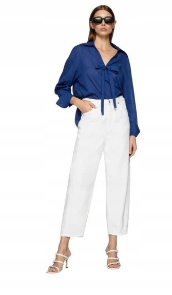 JJXX BIAŁE JEANSY MOM JEANS Z PRZETARCIAMI BAWEŁNA W31 L30 1JPA