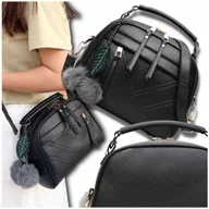 Torebki damskie - Torebka Damska skórzana klasyczna ramię miejska czarna brelok listonoszka - miniaturka - grafika 1