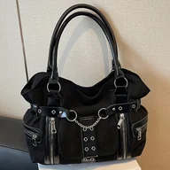 Torebki damskie - TEMU Ta sztruksowa torebka na ramię w stylu gotyckim z blokami kolorów, ozdobiona łańcuszkiem, charakteryzuje się dużą pojemnością, wieloma zamkami - miniaturka - grafika 1