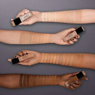 Lancome Teint Idole Ultra Wear podkład o przedłużonej trwałości SPF 15 odcień 10 Beige Praline 30 ml - Podkłady do twarzy - miniaturka - grafika 4
