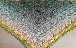 Zielona bawełniana chusta handmade - Apaszki i szaliki damskie - miniaturka - grafika 1