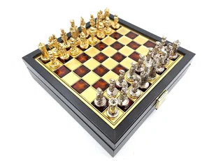 WYJĄTKOWE SZACHY BIZANCJUM FIRMY MANOPOULOS NA PREZENT 20X20 - Gry planszowe WYJĄTKOWE SZACHY BIZANCJUM FIRMY MANOPOULOS NA PREZENT 20X20 - Gry planszowe - miniaturka - grafika 1