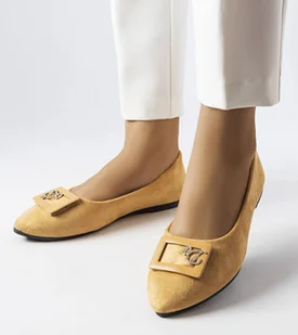 Beżowe balerinki zdobione cyrkoniami Fleming -38 - Mokasyny damskie - miniaturka - grafika 1