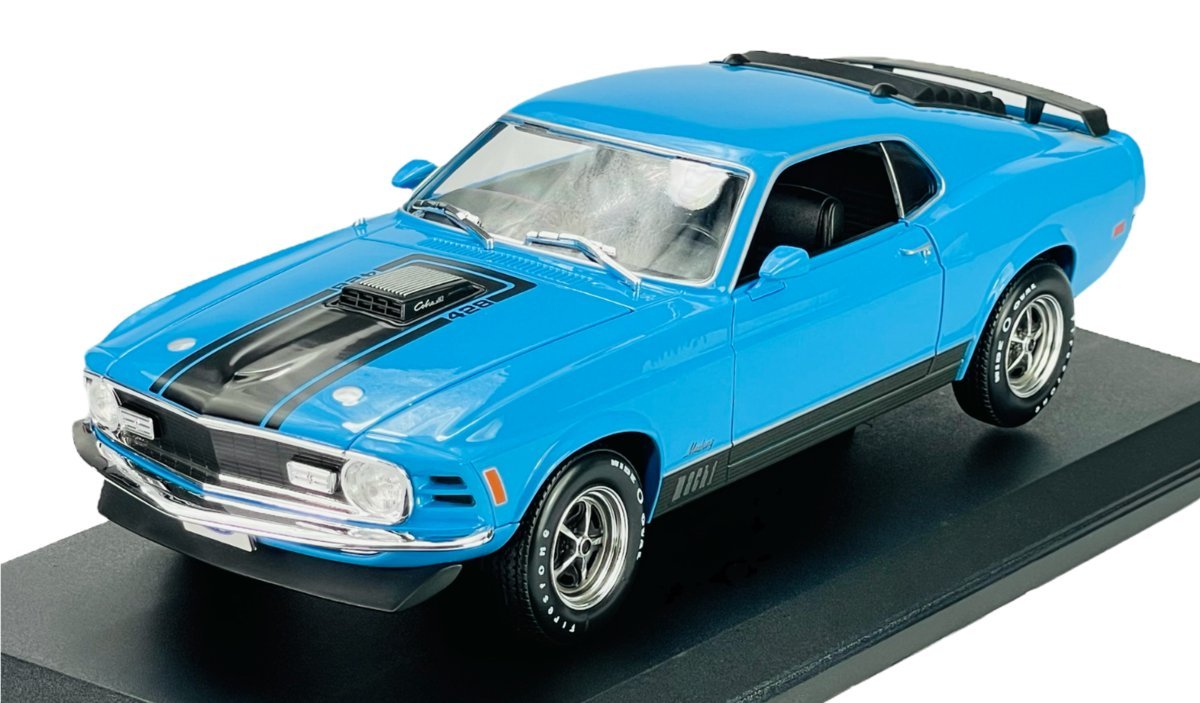 MAISTO 1970 FORD MUSTANG MACH 1 NIEBIESKI 1:18 31453