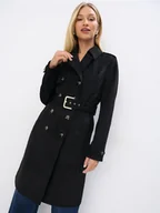 Płaszcze damskie - Mohito - Czarny trencz z paskiem - czarny - miniaturka - grafika 1