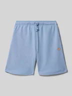 Spodnie i spodenki dla chłopców - Szorty z dzianiny dresowej o kroju regular fit z nadrukiem z logo model ‘MAPLETON’ - miniaturka - grafika 1