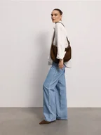 Torebki damskie - Reserved - Zamszowa torebka na ramię - brązowy - miniaturka - grafika 1