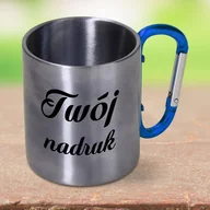 Kubki - Srebrny, metalowy kubek z niebieskim karabińczykiem z Twoim nadrukiem - miniaturka - grafika 1
