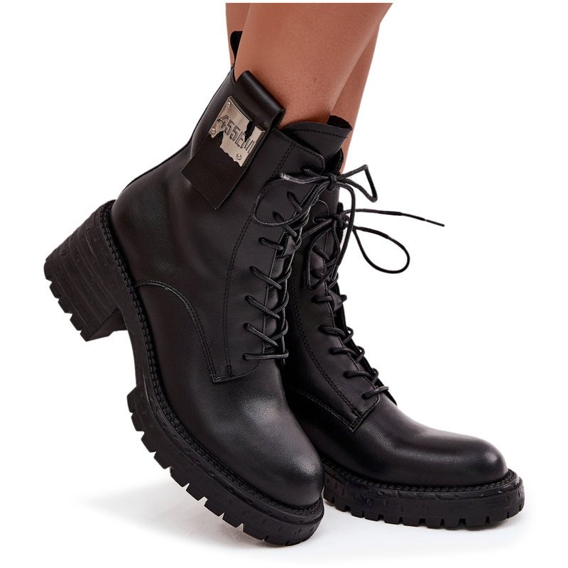 Skórzane Botki Workery Damskie Na Klocku Z Ozdobnym Detalem Artiker 57C0214 Czarne 41-38