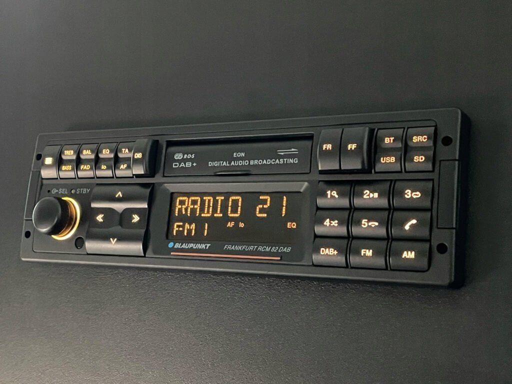 BLAUPUNKT Frankfurt RCM 82 DAB