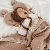 Pieluchy - Zestaw niemowlęcy muślinowy beż z frędzlami+ poduszka / Bajkowe Wnętrza - miniaturka - grafika 1