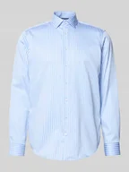 Koszule męskie - Koszula biznesowa o kroju regular fit z bawełny z kołnierzykiem typu kent - miniaturka - grafika 1