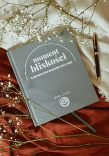 MOMENT BLISKOŚCI dziennik rozwojowy dla par prezent dla pary - Szkolne artykuły papiernicze - miniaturka - grafika 1