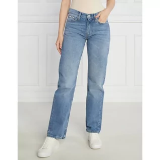 Spodnie damskie - CALVIN KLEIN JEANS Jeansy LOW RISE STRAIGHT | Straight fit - grafika 1