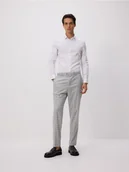 Spodnie męskie - Reserved - Spodnie garniturowe z dodatkiem wiskozy - jasnoszary - miniaturka - grafika 1