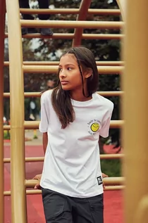 Koszulki dla dziewczynek - Jack Wolfskin t-shirt bawełniany dziecięcy SMILEYWORLD kolor biały z nadrukiem - grafika 1