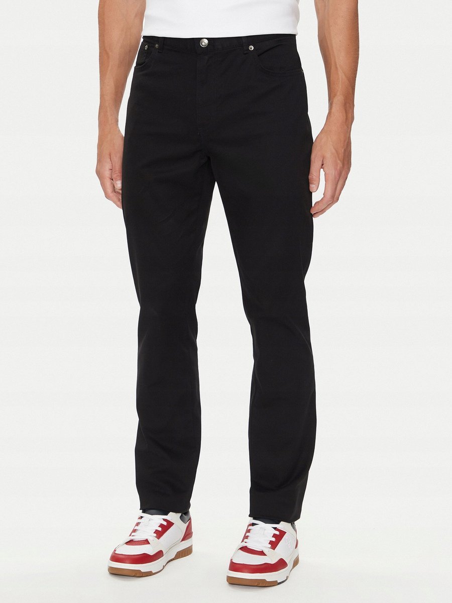 TOMMY HILFIGER CZARNE JEANSY PROSTE Z NASZYWKĄ NA KIESZENI 30/36 6FA