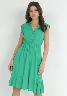 Zielona Wiskozowa Sukienka Mini z Gumką w Talii i Kopertowym Dekoltem Yalemena - Sukienki - miniaturka - grafika 1