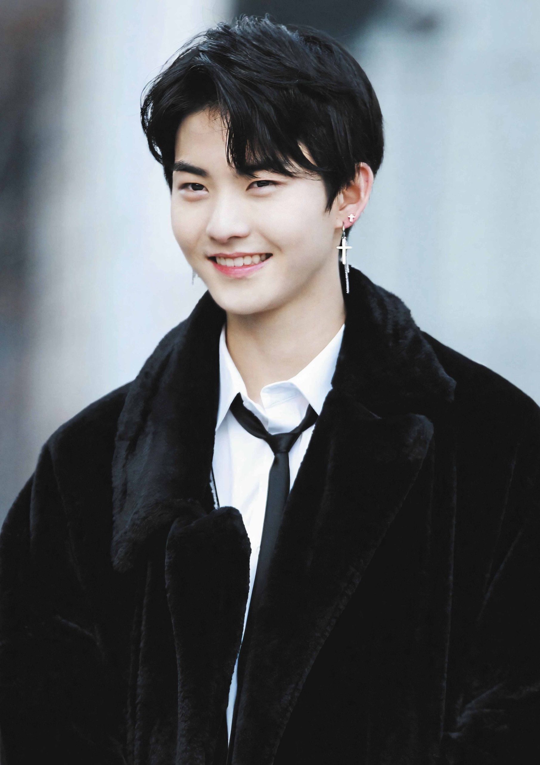 Plakat A2 K-Pop Kpop The Boyz Hwall Hyun Jun