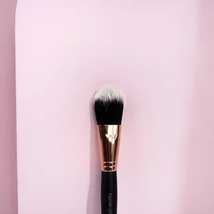 Brushworks HD BUFFING FOUNDATION BRUSH - Pędzle do makijażu - miniaturka - grafika 3