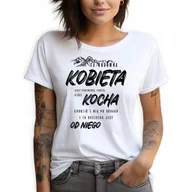 Zestawy upominkowe - Koszulka Damska T-SHIRT Biały roz.S Kocha Chodzić Po GÓRACH Prezent Wzory - miniaturka - grafika 1