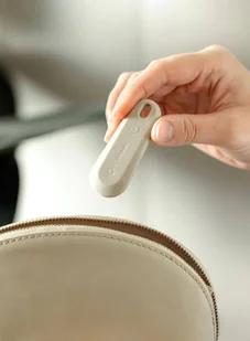 Lokalizator bluetooth Orbitkey x Chipolo Tracker v2- stone - Pozostałe akcesoria dla psów - miniaturka - grafika 6