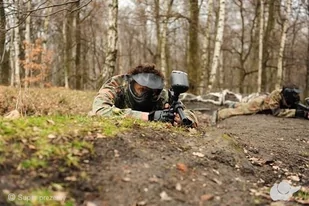Trekking club Paintball w Katowicach - Vouchery - miniaturka - grafika 1
