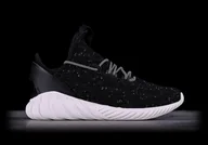 Moda i Uroda OUTLET - ADIDAS ORIGINALS TUBULAR DOOM SOCK PRIMEKNIT BLACK - miniaturka - grafika 1
