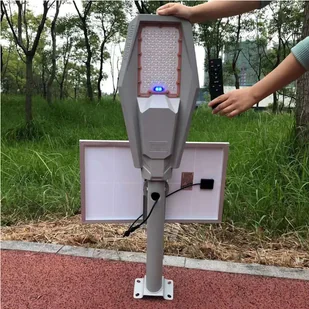 LAMPA SOLARNA ULICZNA LED 120W CZUJNIK RUCHU PILOT VOLT POLSKA - Lampy ogrodowe - miniaturka - grafika 8