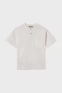 Koszulki dla chłopców - Mayoral t-shirt bawełniany kolor beżowy gładki - miniaturka - grafika 1