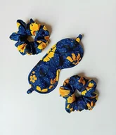 Ozdoby do włosów - Jedwabny zestaw CALM NIGHT niebieski opaska na oczy + dwie scunchie - miniaturka - grafika 1