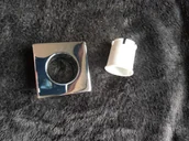 Akcesoria do armatury i ceramiki - Zepehof Przelotka do słuchawki prysznicowej wanny rozeta (kwadratowa) ZEP-10 - miniaturka - grafika 1