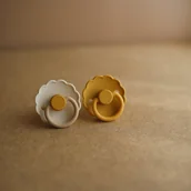 Smoczki uspokajające - Frigg Smoczek dla niemowlaka kauczukowy okrągły Daisy Cotton Candy 0+ - miniaturka - grafika 1