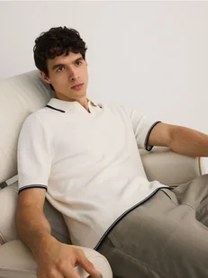 Reserved - Strukturalny sweter polo - biały - Swetry męskie - miniaturka - grafika 1