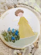 Ikony i obrazy sakralne - obrazek z aniołem, akwarela i haft, pamiątka dla dziecka - miniaturka - grafika 1