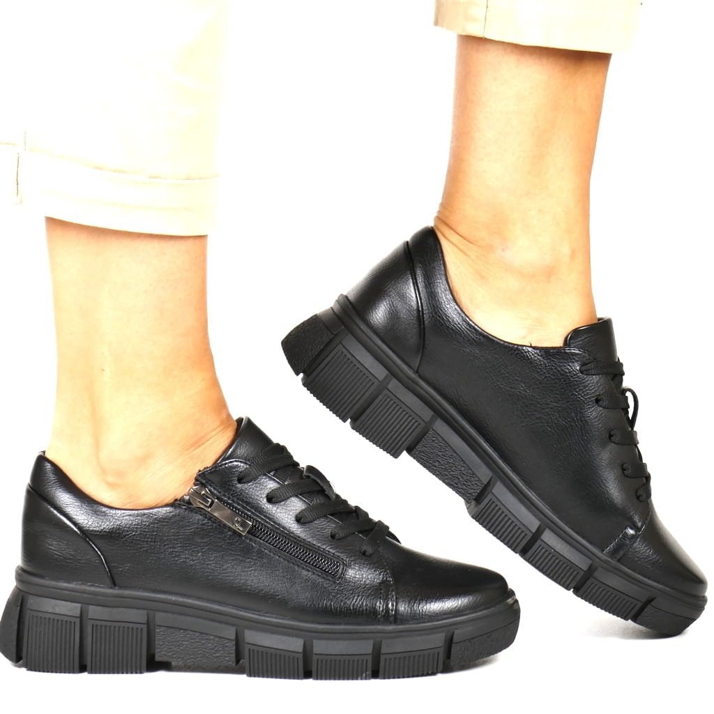 DAMSKIE PÓŁBUTY NA KOTURNIE PLATFORMIE POTOCKI ZAPINANE NA ZAMEK 19369 CZARNE