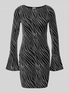 Sukienki - Sukienka mini z rozkloszowanymi rękawami model ‘GILLY’ - miniaturka - grafika 1