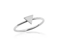 Pierścionki - Srebrny pierścionek trójkąt - miniaturka - grafika 1