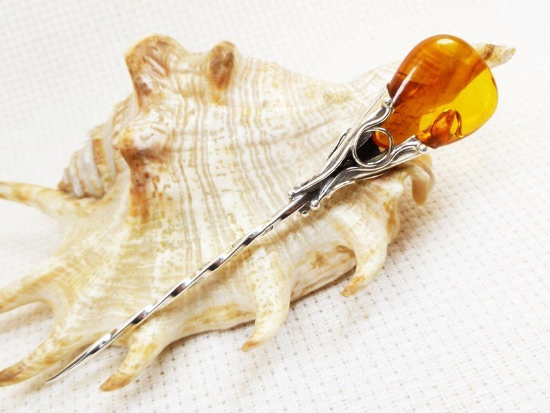 Szpilka srebrna z bursztynem, handmade 8180-69