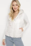 Kamizelki damskie - Biała Kamizelka z Odpinanym Kapturem i Kieszeniami Pikowana Aggevia - miniaturka - grafika 1