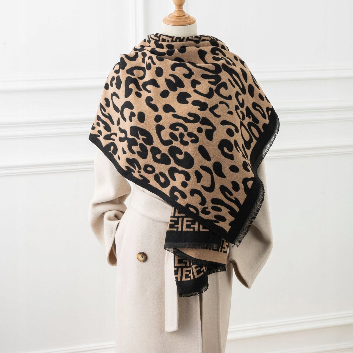 elegancki damski SZAL na zimę ciepły SZALIK szykowny 180x66 panterka